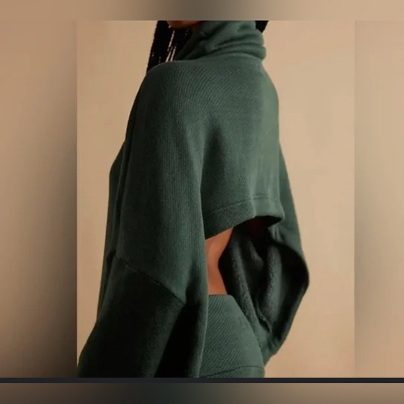 FREE PEOPLE - Milley Reversible Set - Small 2-piece set - Picture 8 of 8